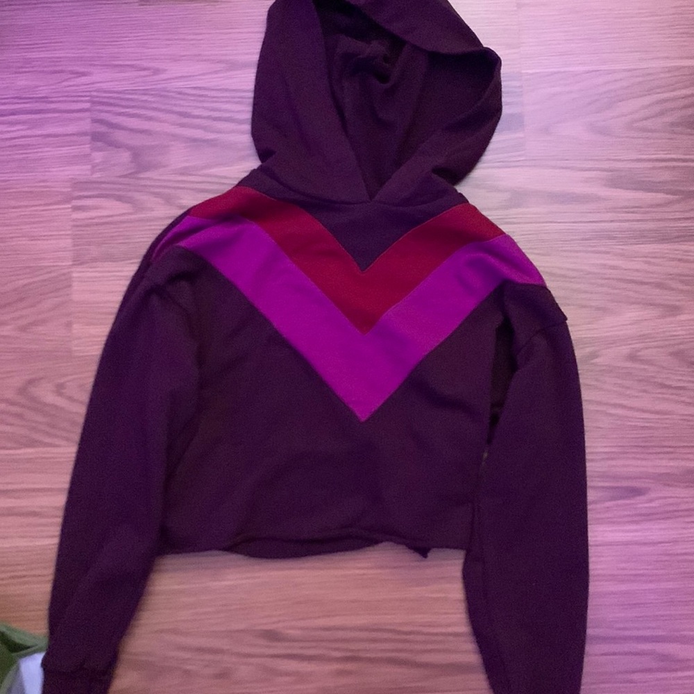 Forever 21 cropped hoodie